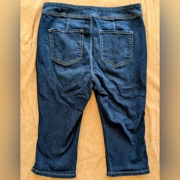 Lane Bryant High Rise Crop Jegging! Size 16! - Picture 5 of 5